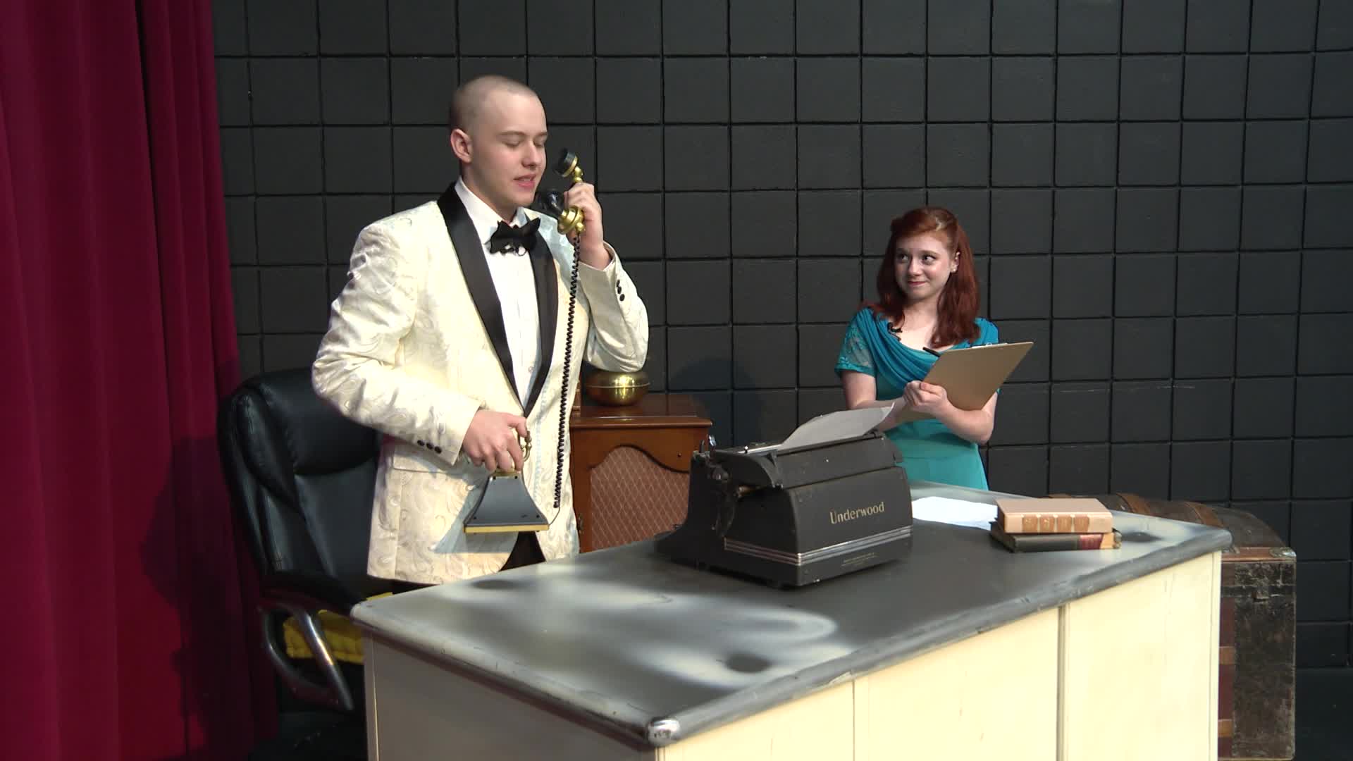 Thumbnail image for Annie Jr Promo