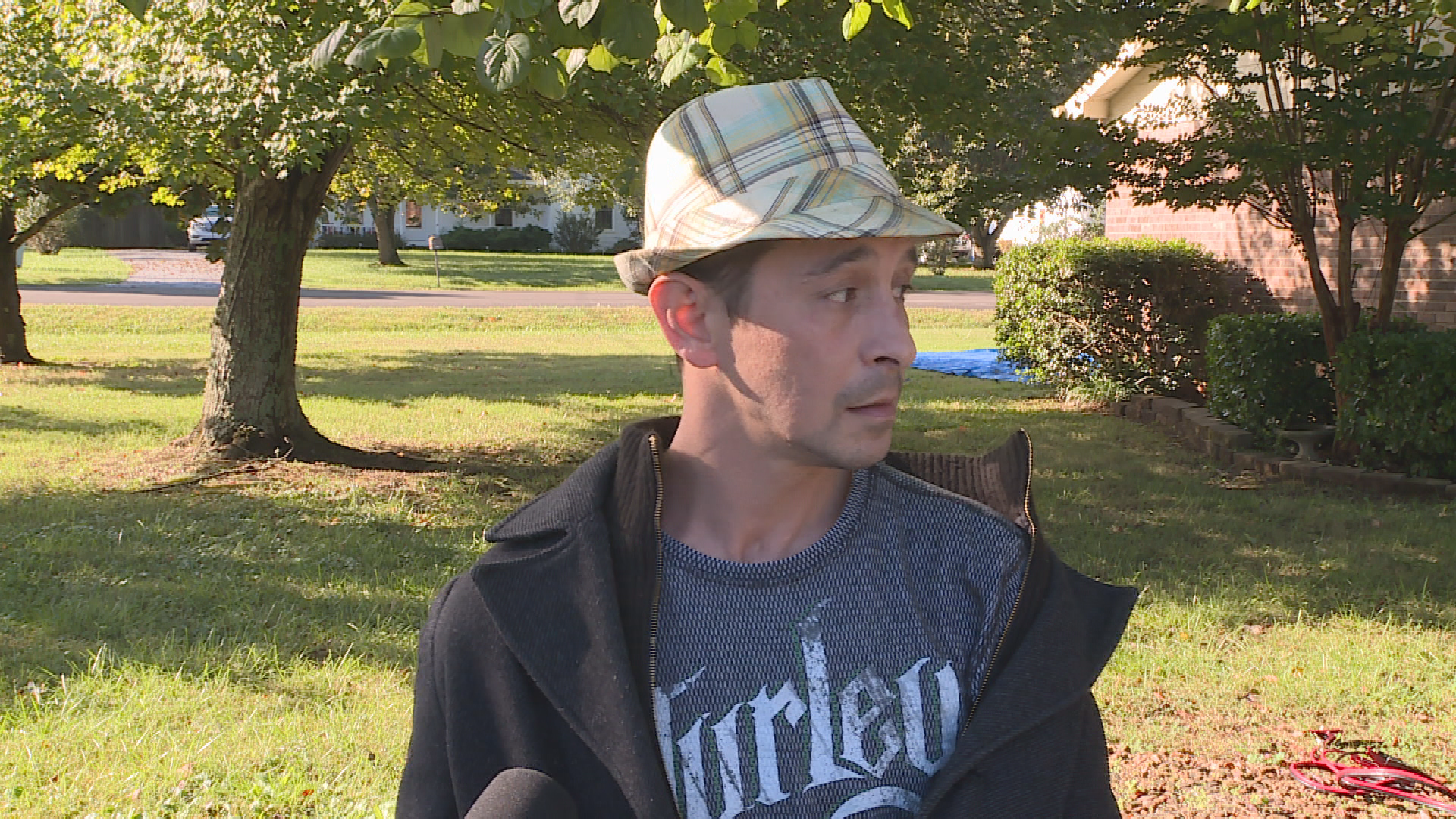 Thumbnail image for Local Veteran Receives Donated Roof