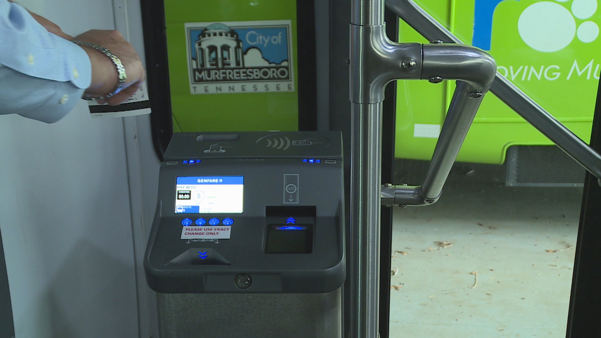 Thumbnail image for ROVER Implements Electronic Fare System