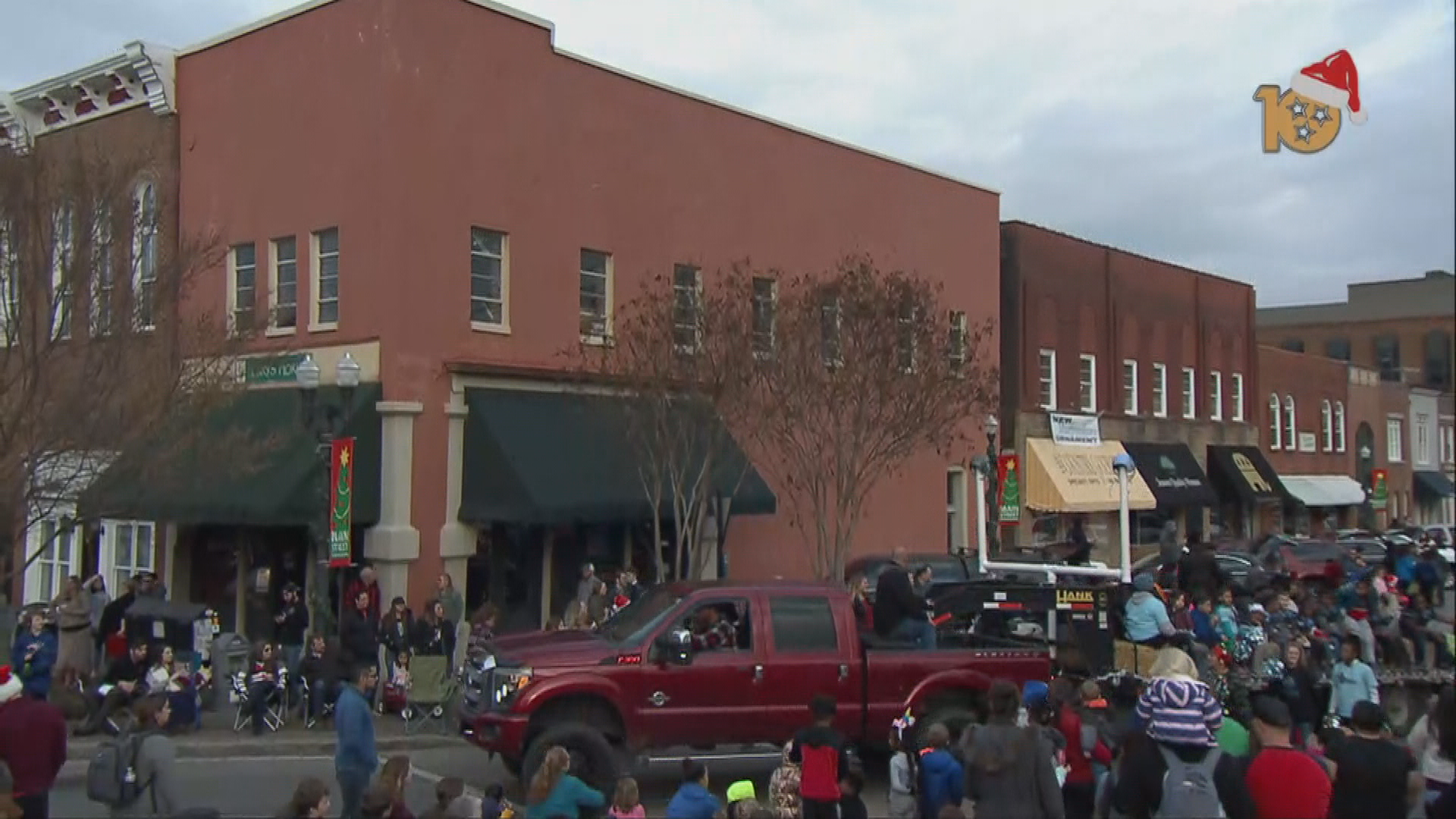 Thumbnail image for Christmas Parade (12/8)