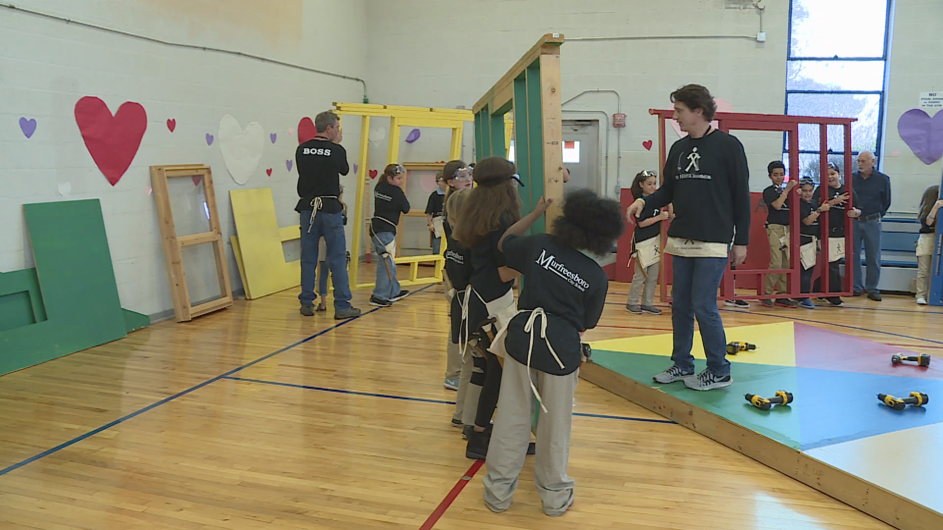 Thumbnail image for If I Had A Hammer Program at Hobgood Elem. (Newsbreak)