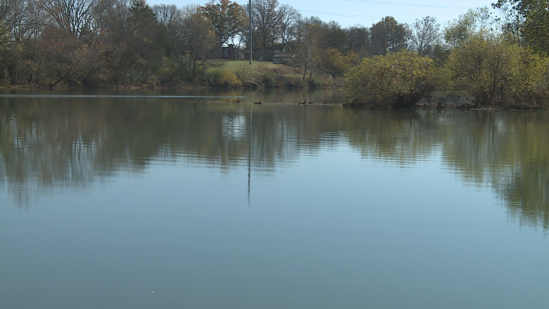 Thumbnail image for Farmer Lake Donated to City